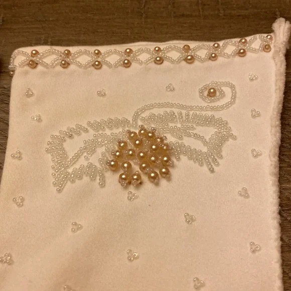 Vintage Beaded Long Dress Gloves - Picture 7 of 8